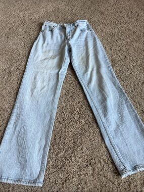 Abercrombie & Fitch Light Wash Straight Leg Jeans